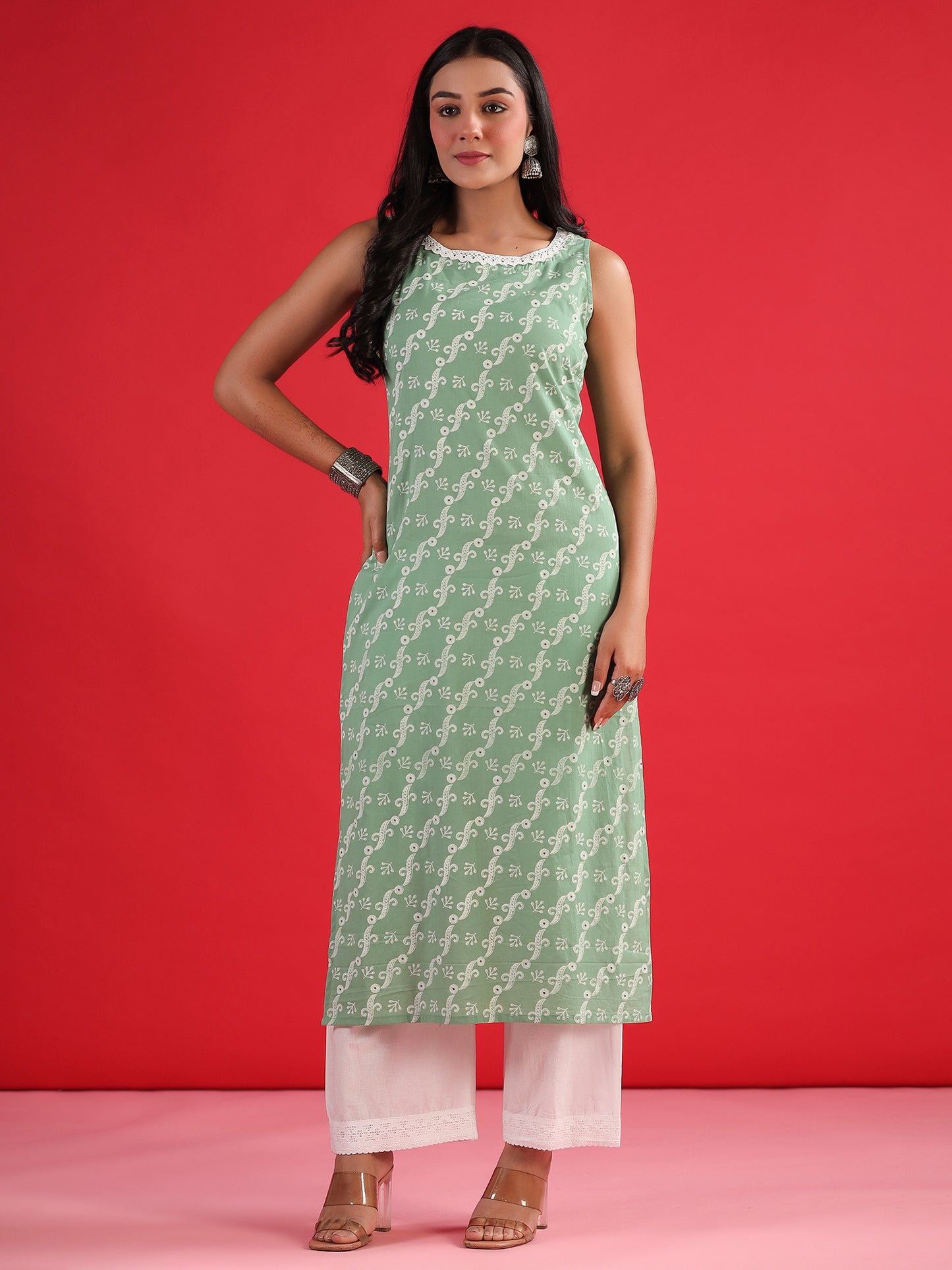 Sleeveless Cotton Kurta with Geometric Print and Gotta Patti