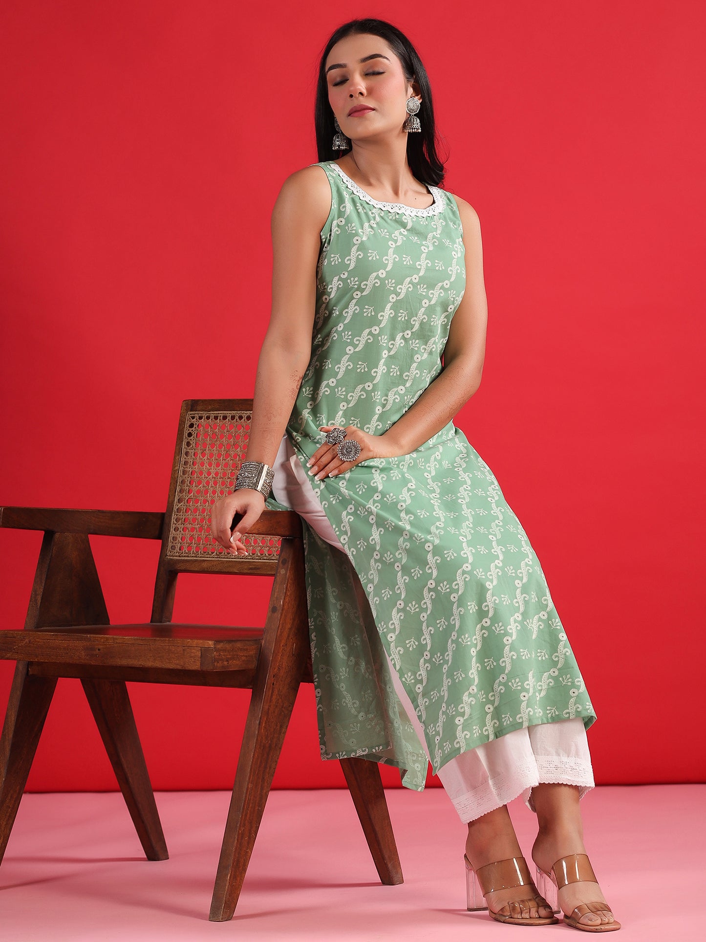 Sleeveless Cotton Kurta with Geometric Print and Gotta Patti