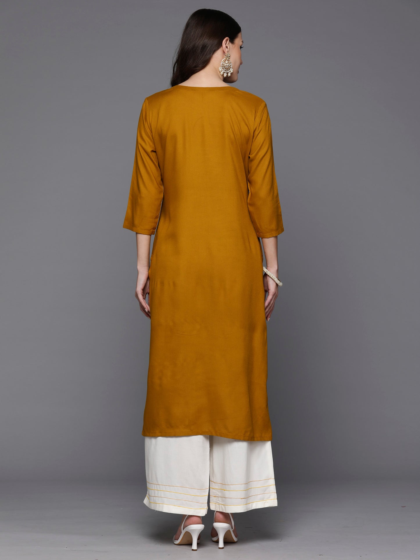 Mustard Floral Embroidered Thread Work Kurta