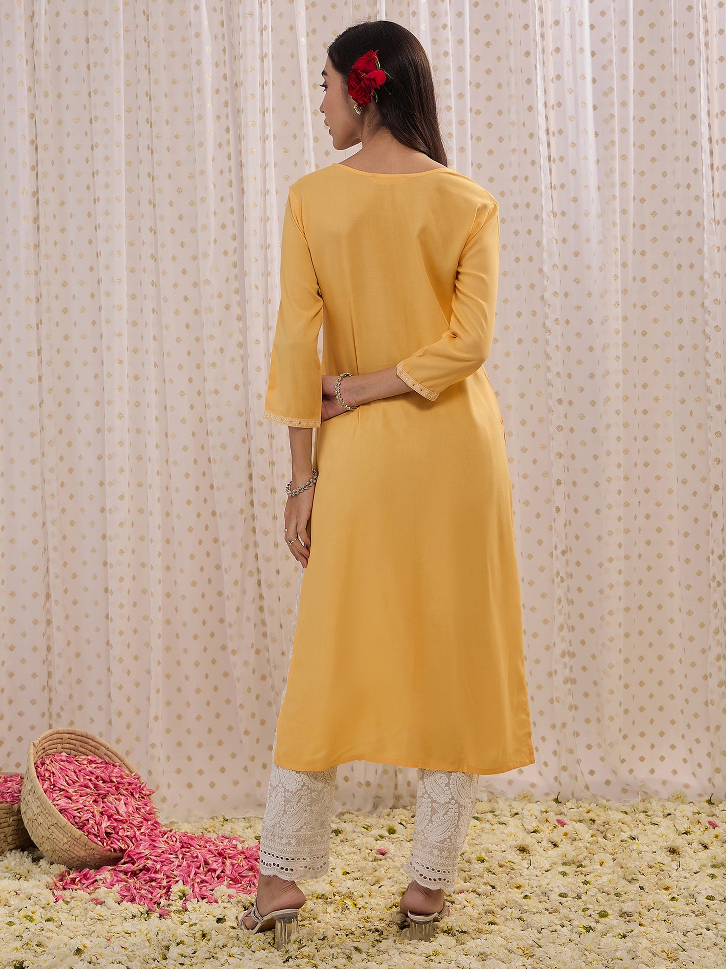 Yellow Floral Embroidered Round Neck Straight Kurta