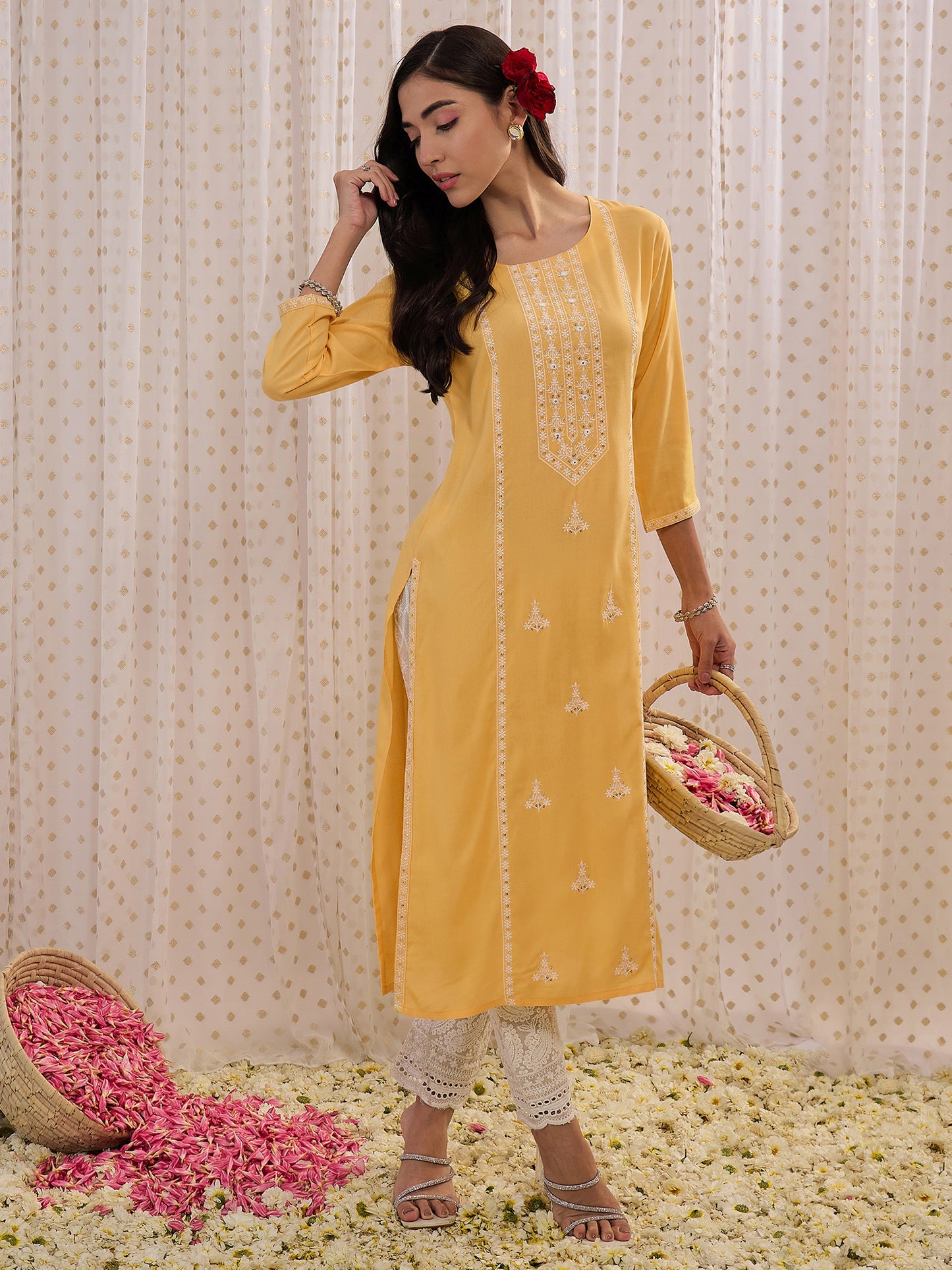 Yellow Floral Embroidered Round Neck Straight Kurta