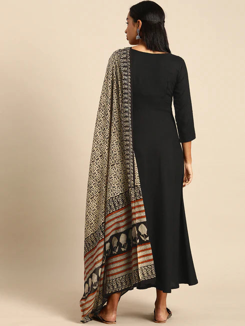 Rayon Black Solid Kurta with Dupatta