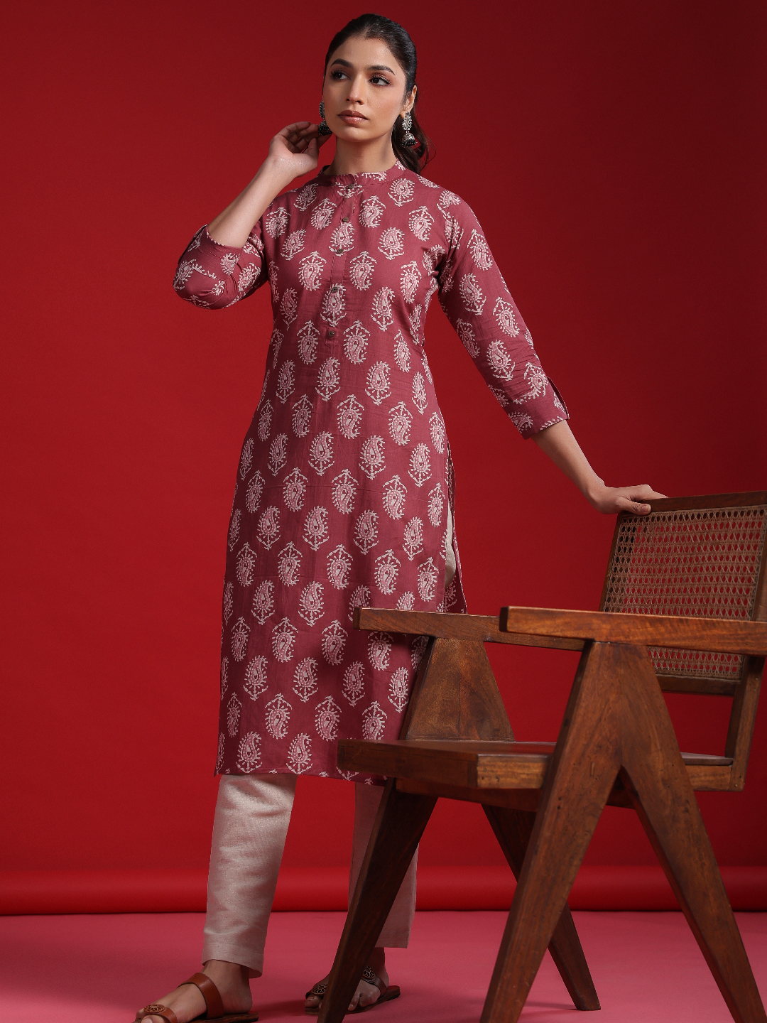 Ethnic Motifs Embroidered Pure Cotton Straight Kurta